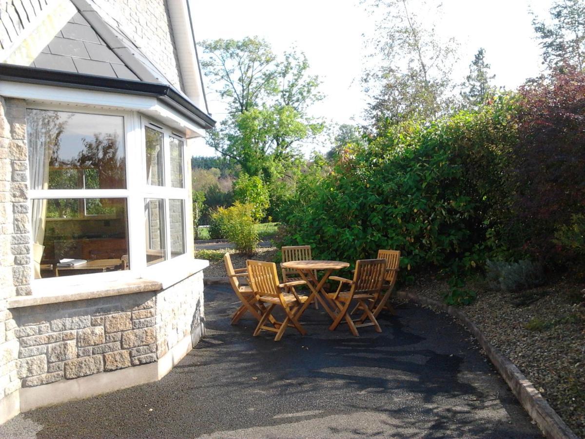 Dillon'S Cottage Monneill 外观 照片