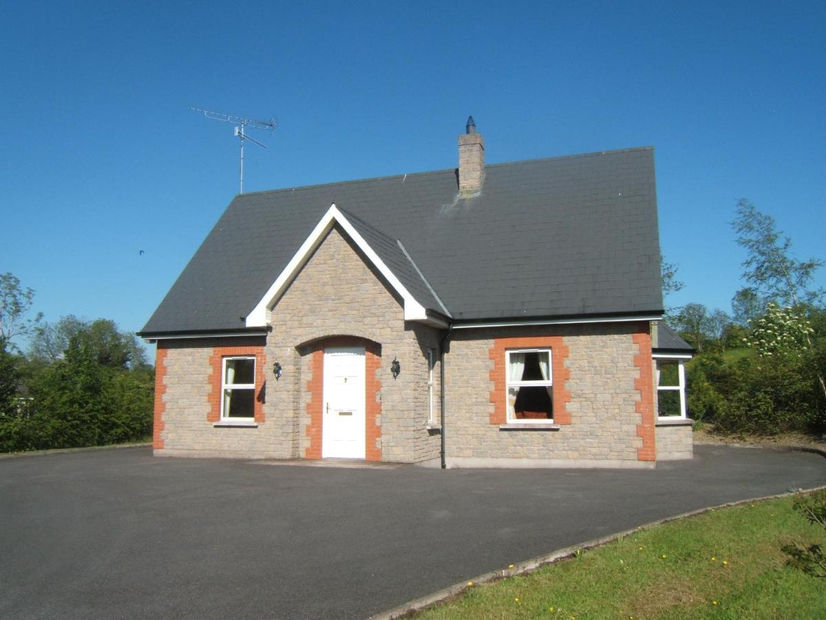 Dillon'S Cottage Monneill 外观 照片
